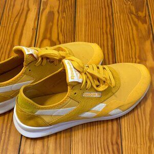 Reebok Classic Nylon Sneaker in Mustard Yellow Women's Size 8.5